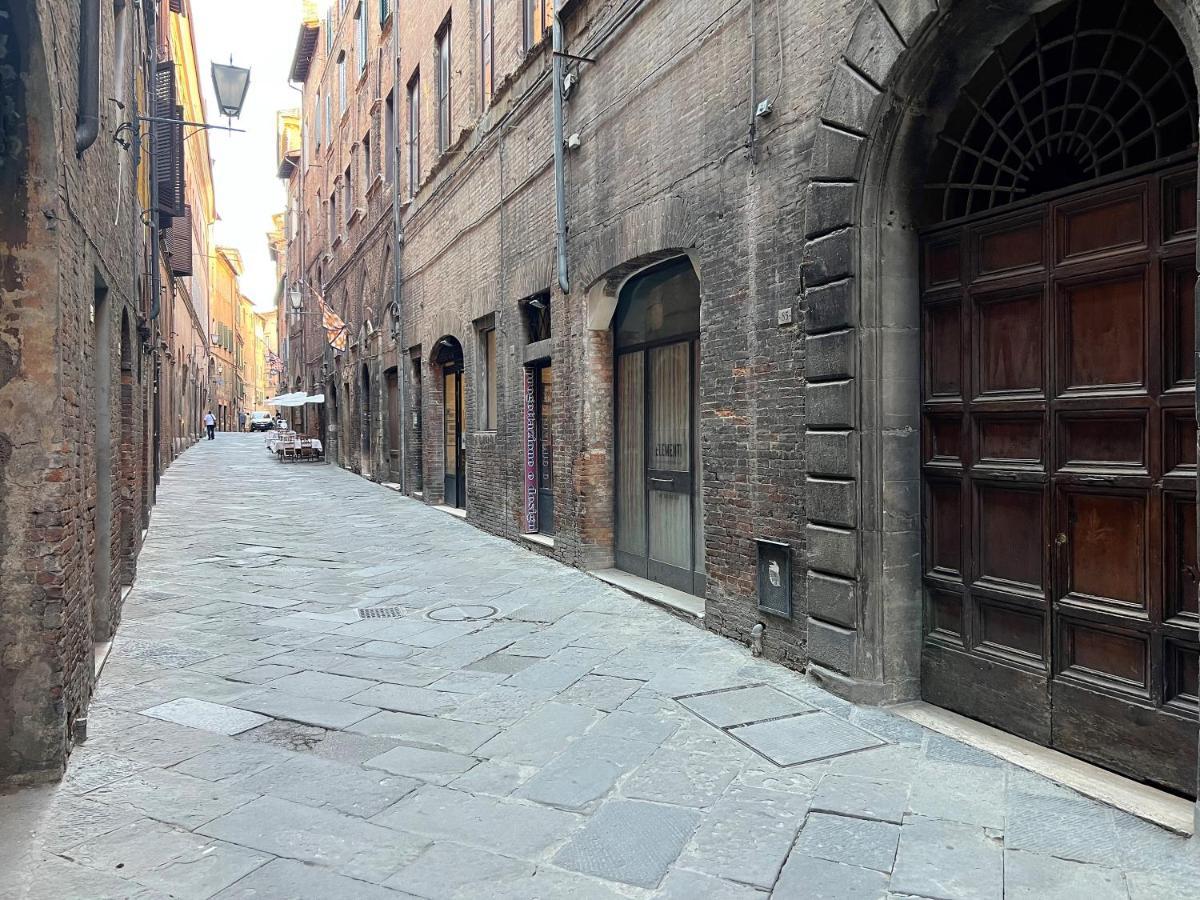 シエーナCasa Conti-Nearby Piazza Del Campoアパートメント エクステリア 写真
